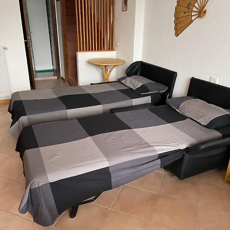 Apartment Di *