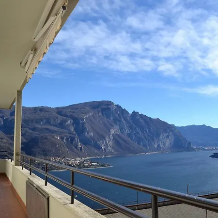 Apartment Di *